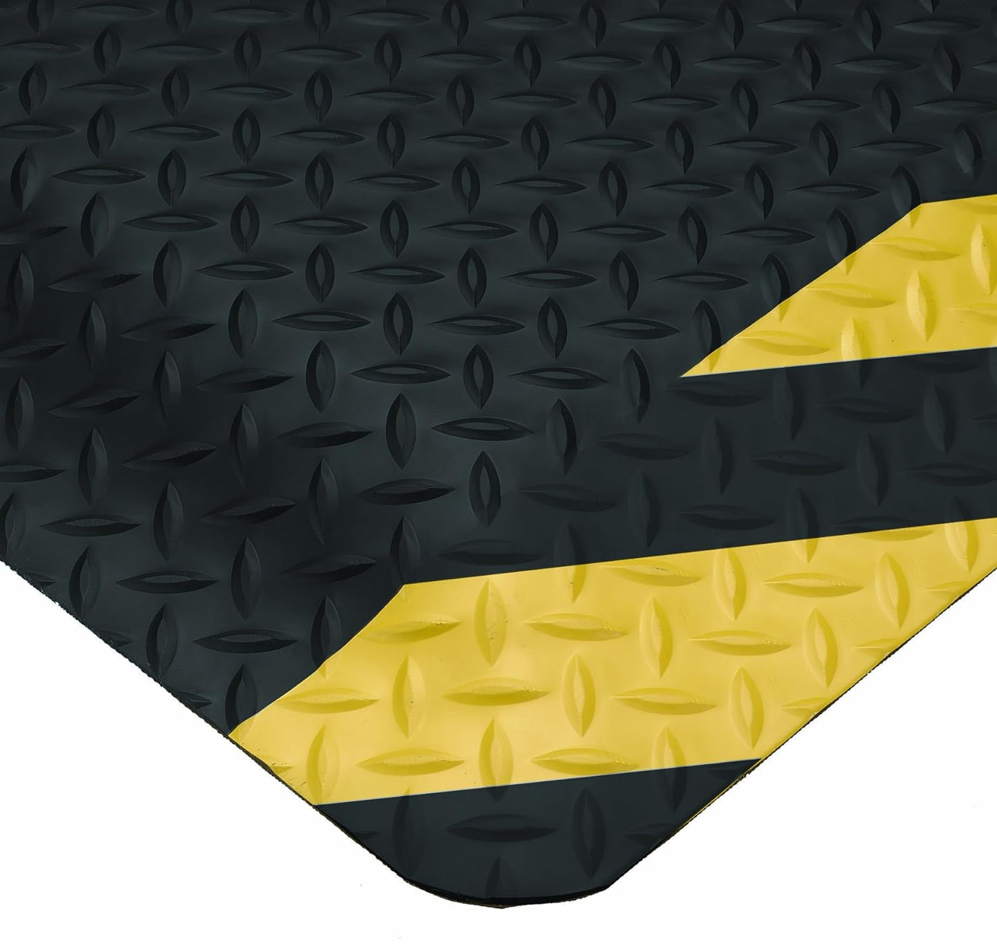 Wearwell Diamond-Plate SpongeCote UltraSoft Mat, 2' Width x 75' Length x 15/16" Thickness, Black/Chevron - 414.1516x2x75CHV